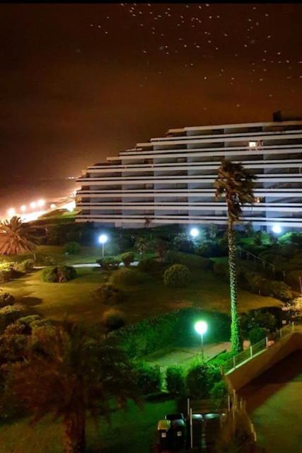 Ferienwohnung Les Pieds Dans L'Eau Canet-en-Roussillon Exterior foto